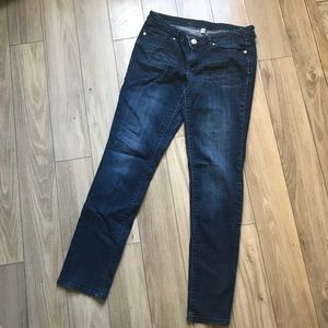 🌟 LC Straight Leg Jeans